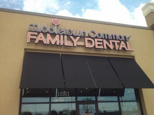 Custom-channel-letter-sign-Naperville-IL