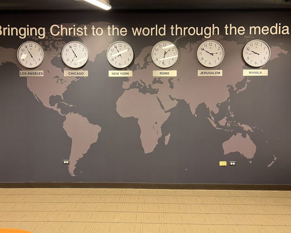 Self Adhesive Custom Vinyl Wall Decals in Naperville